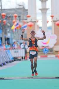 BIB: 5349
                            <button type="button" onclick="openModal(21761227)" class="btn btn-primary btn-sm float-right btn-popup" data-toggle="modal" data-target=".modal-high-quality">
                        <i class="fas fa-shopping-cart"></i> Add to Cart
                    </button>
                                            <button type="button" onclick="isThisMe(21761227, true)" class="btn btn-success btn-sm float-right btn-popup btn-isme hidden" data-toggle="tooltip" data-placement="bottom" title="นี่คือรูปของคุณใช่ไหม คลิกที่นี่เพื่อเอาเข้าอัลบั้ม">
                        <i class="fas fa-plus"></i> Add to album
                    </button>
                    <button type="button" onclick="isThisMe(21761227, false)" class="btn btn-warning btn-sm float-right btn-popup btn-isnotme hidden">
                        <i class="fas fa-ban"></i> Remove from album
                    </button>